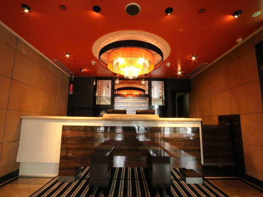 APA Hotel Takaoka-Marunouchi Exterior foto